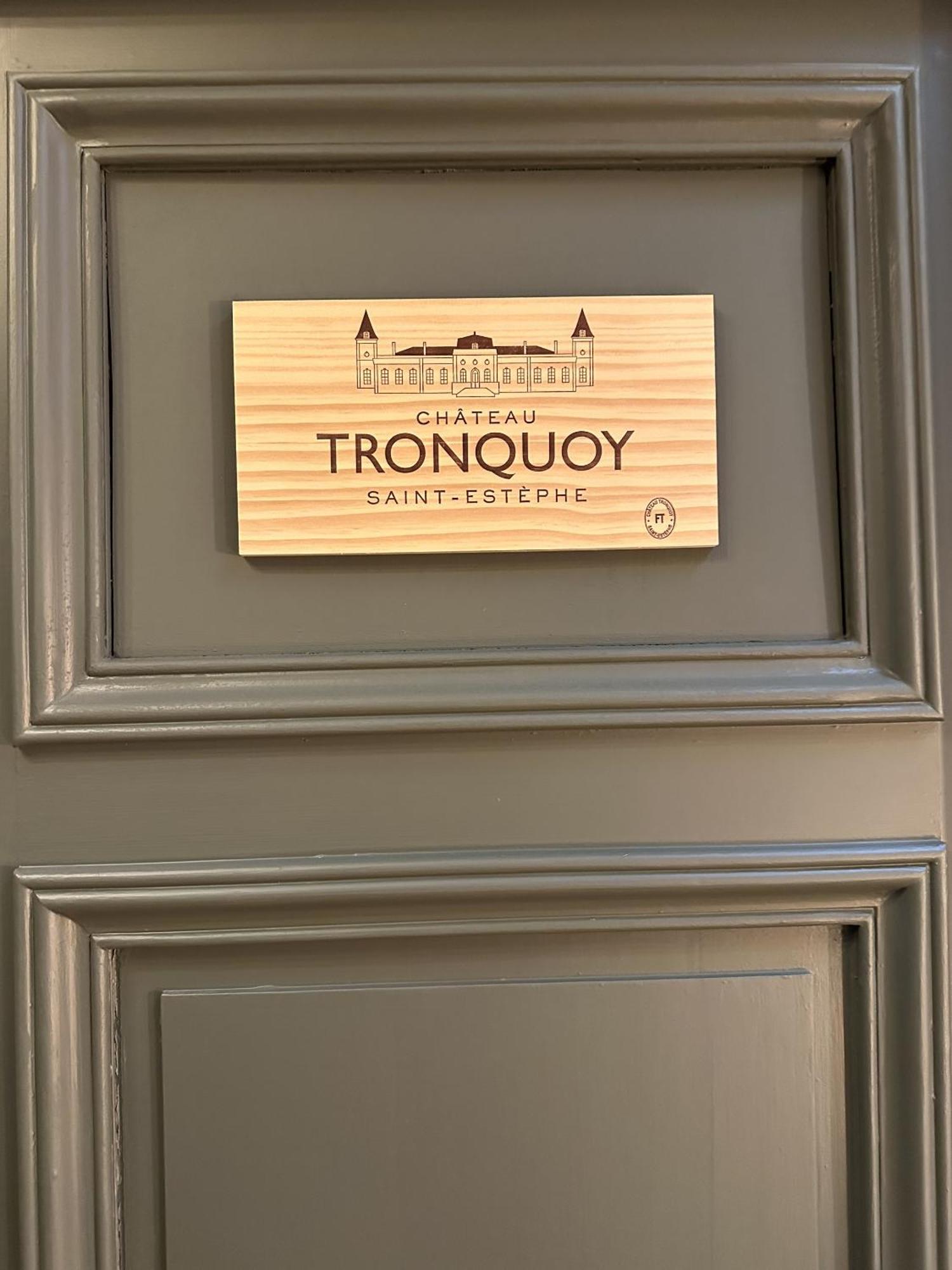 Maison Jeroboam Saint-Estèphe الغرفة الصورة